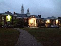 Newton City Hall and War Memorial